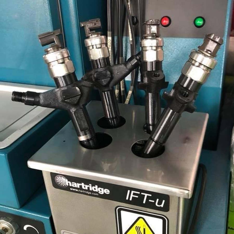 Inyectores en prueba en el laboratorio RUSA